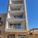 Sea Breeze Duplex Deluxe Penthouse * 마르사스칼라