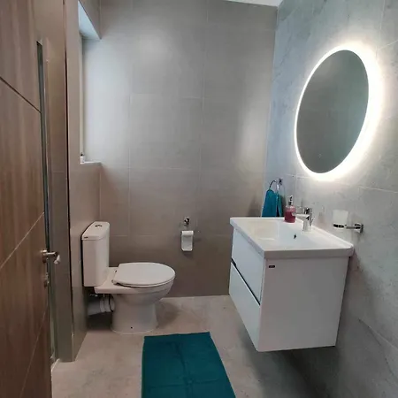 Sea Breeze Duplex Deluxe Penthouse Lägenhet