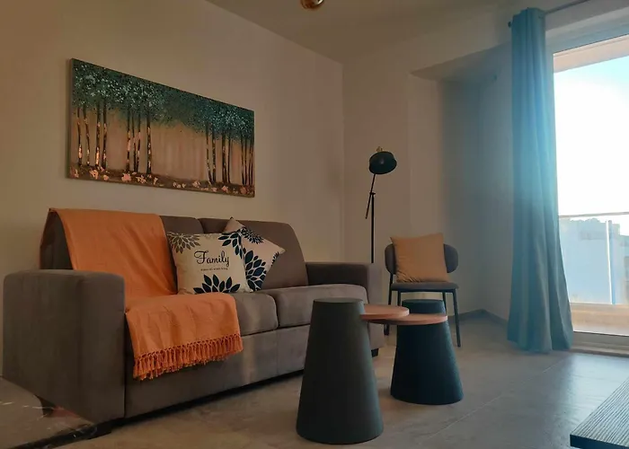 Sea Breeze Duplex Deluxe Penthouse